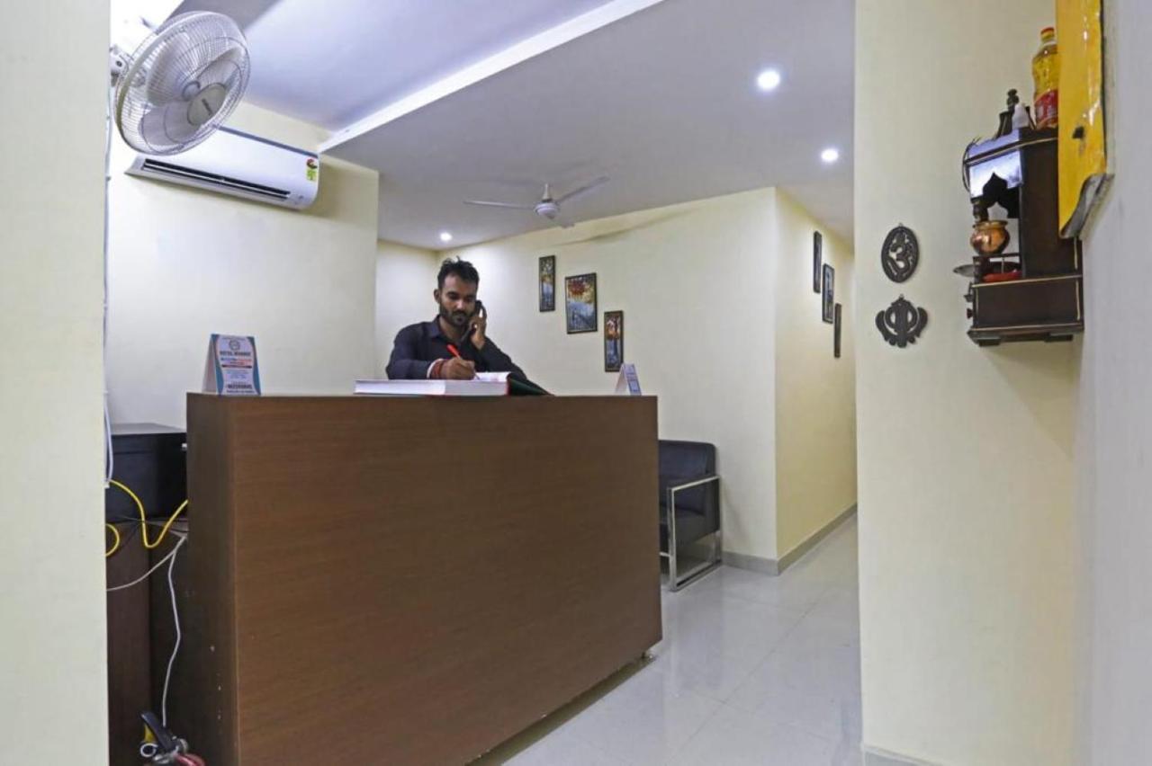 Hotel Mannat Bhera Enclave 新德里 外观 照片
